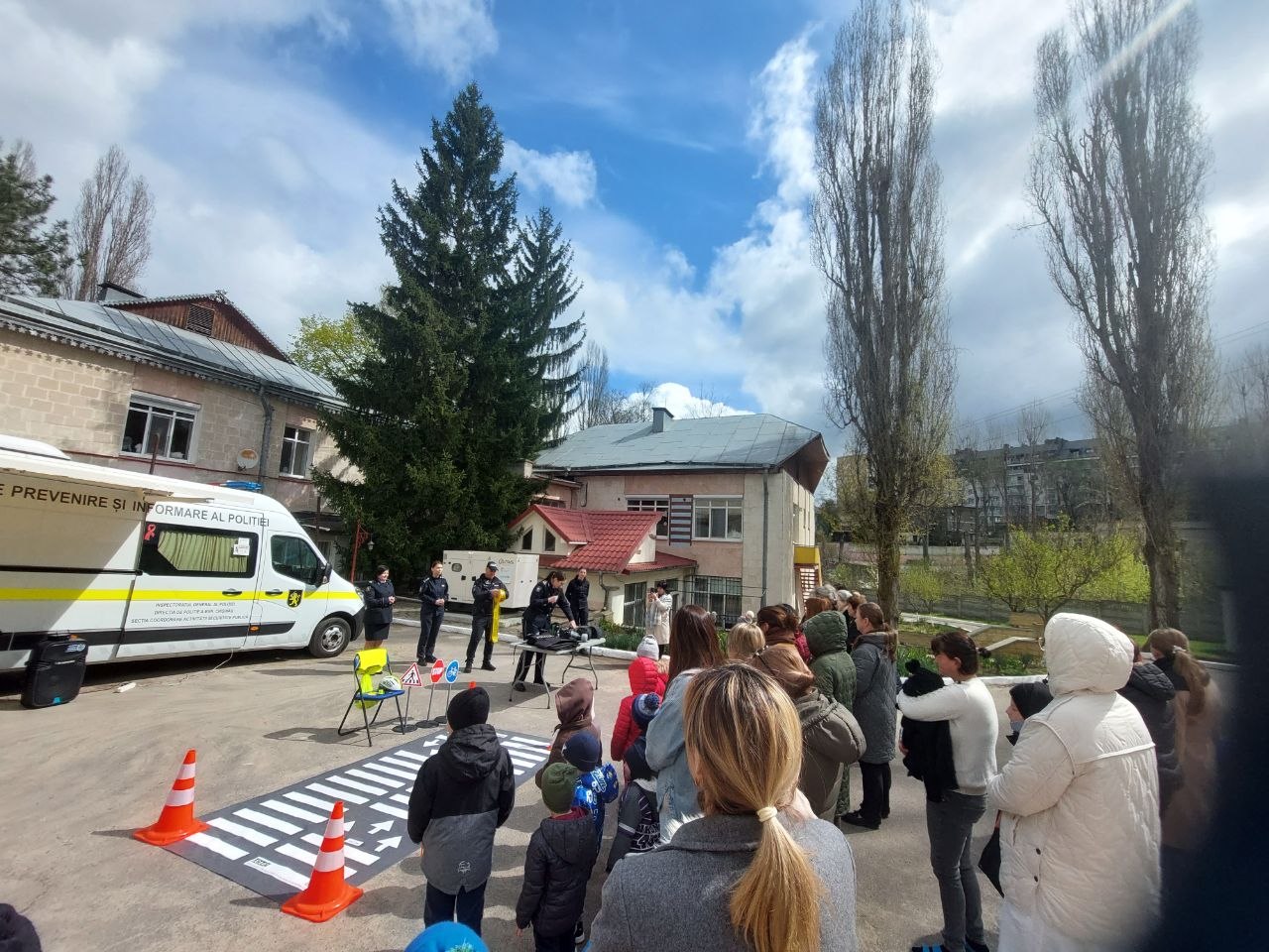 Activitate interactivă organizată de specialiștii din cadrul Inspectoratului General de Poliție